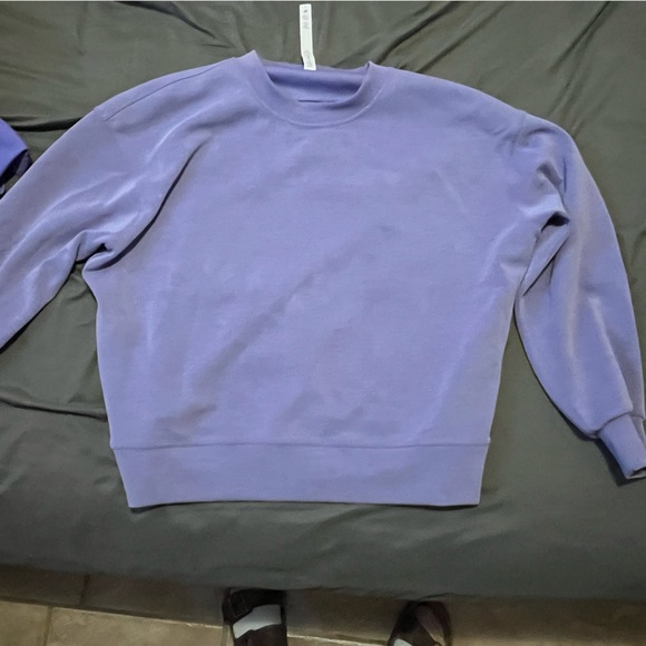Lululemon sweater - Picture 1 of 5